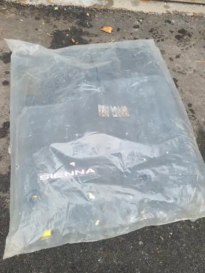 Selling a set of the 2018 Toyota Sienna Floormats. Will probably fit all Siennas from the Third Gene...