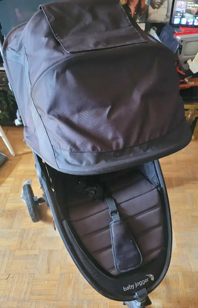Baby Jogger Stroller in Strollers, Carriers & Car Seats in Ottawa - Image 5