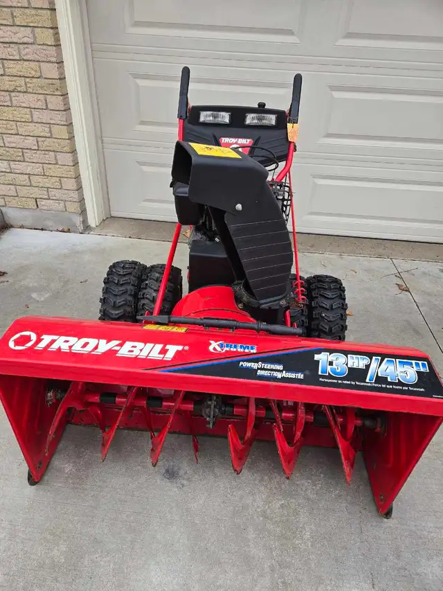 Lawnmower, Trimmers, Blowers in Lawnmowers & Leaf Blowers in St. Catharines - Image 3