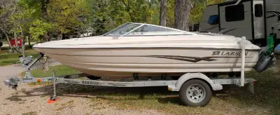 Good used boat with FnS option. Has a 3.0 liter motor, 19 pitch prop. Mechanically sound, engine and...