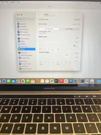 2019 Sliver Apple Macbook Pro 13” touch bar laptop