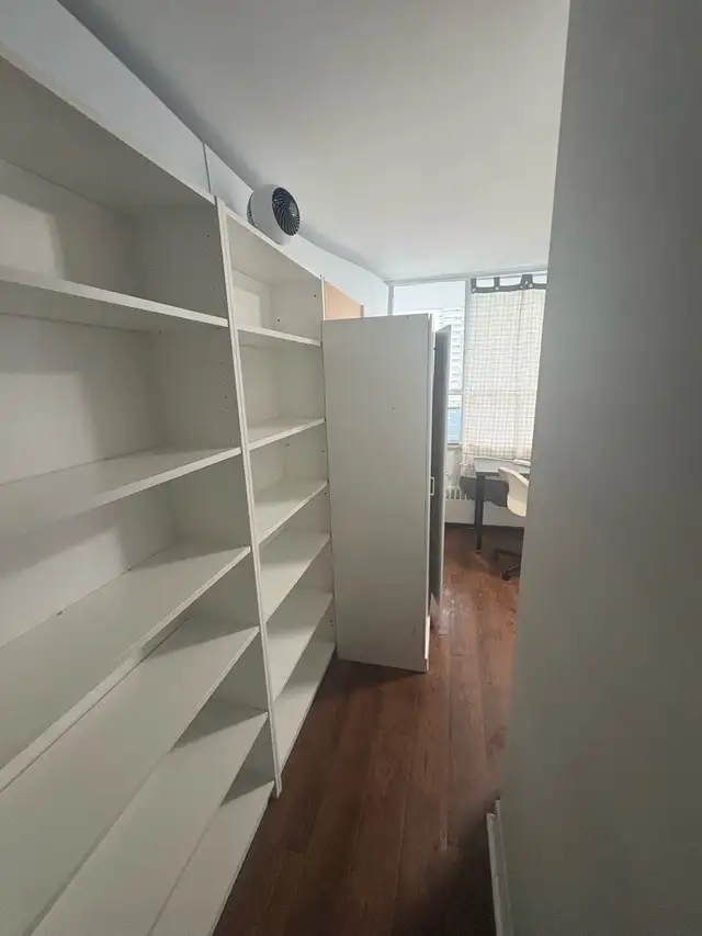 furnished private room for rent  in Room Rentals & Roommates in City of Toronto - Image 3