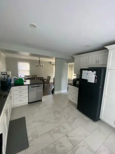 Rooms for Rent – $800 All-Inclusive I have 2 private rooms available in a 3-bedroom house. Rent: $80...