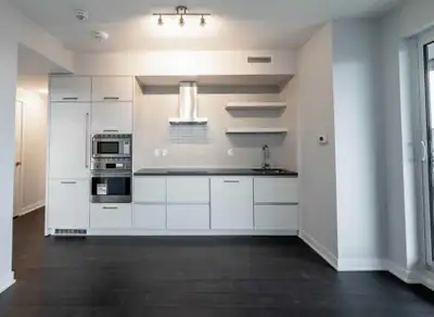 2 Bed, 2 Bath Condo for Rent – Yonge & Eglinton – Amazing View
