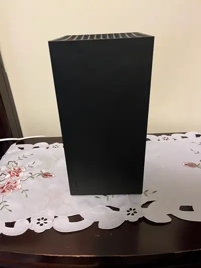 Xbox Series X 1TB – Like new, View more