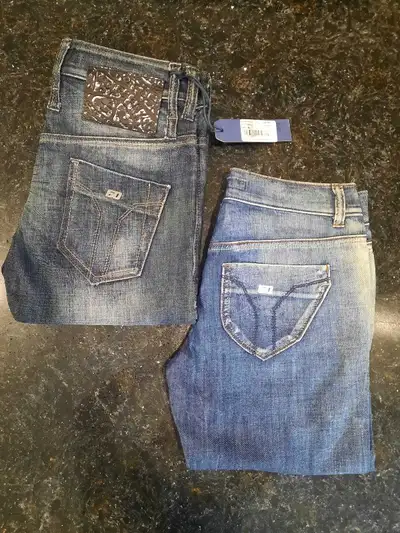 Lot 2 jeans neuves grandeur 26, View more
