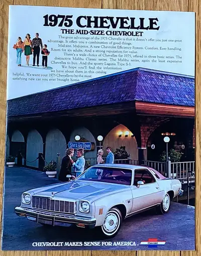 1975 CHEVELLE AUTO BROCHURE FOR SALE THIS ENGLISH BROCHURE HAS 16 glossy coloured pages Showing Mali...