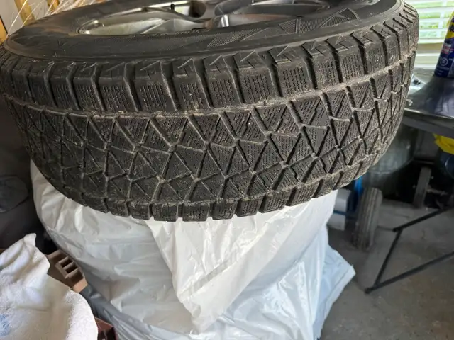Bridgestone Blizzak 245/70R17 Tires and Rims in Tires & Rims in Peterborough - Image 3