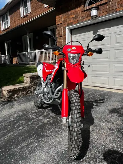 2020 Honda CRF250L: - 4,626 km - 250cc - Fuel injected - Electric start - Cheap on insurance - Alway...