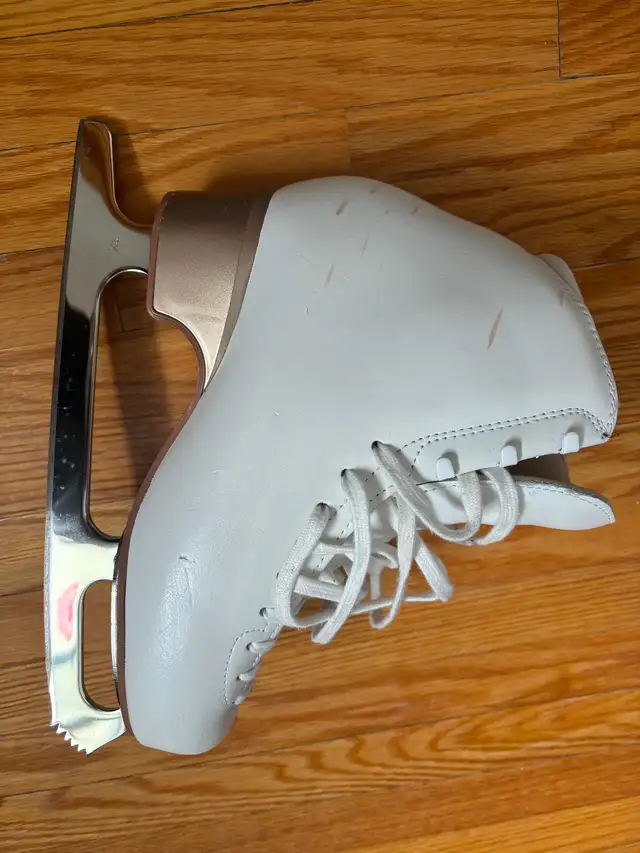 Edea+overture+with+rotation+blade++Figure+Skating+skates in Skates & Blades in City of Toronto - Image 4