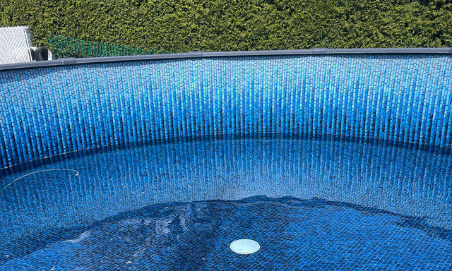 Installation de toile piscine hors terre dans Spas et piscines  à Lanaudière - Image 3