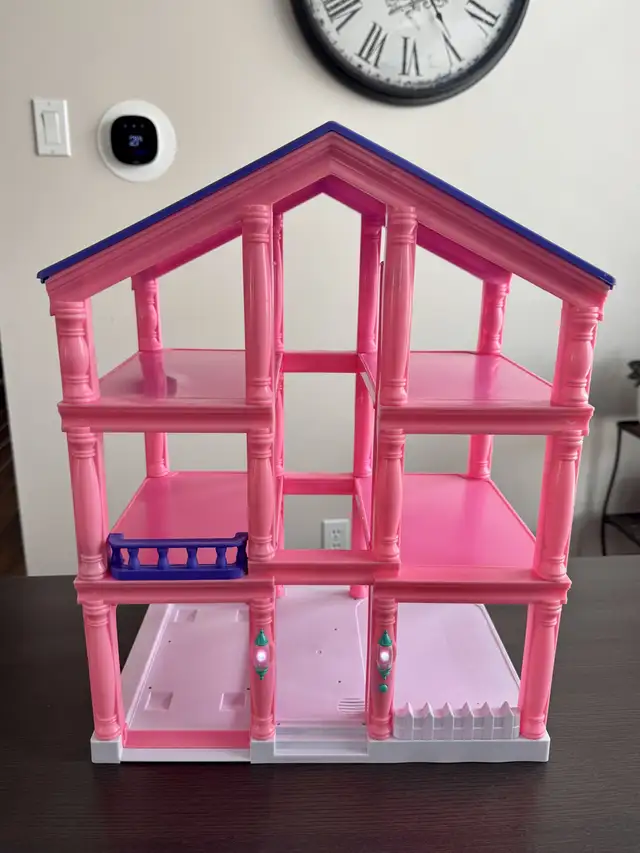 Dollhouse64683913703809124