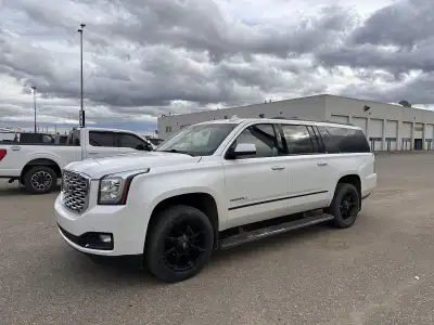 Selling my 2018 Yukon XL Denali fully loaded! Was custom built, a big DVD at the very back seat, 2 d...