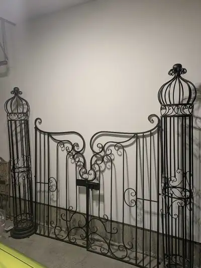 Beautiful garden gate!, View more
