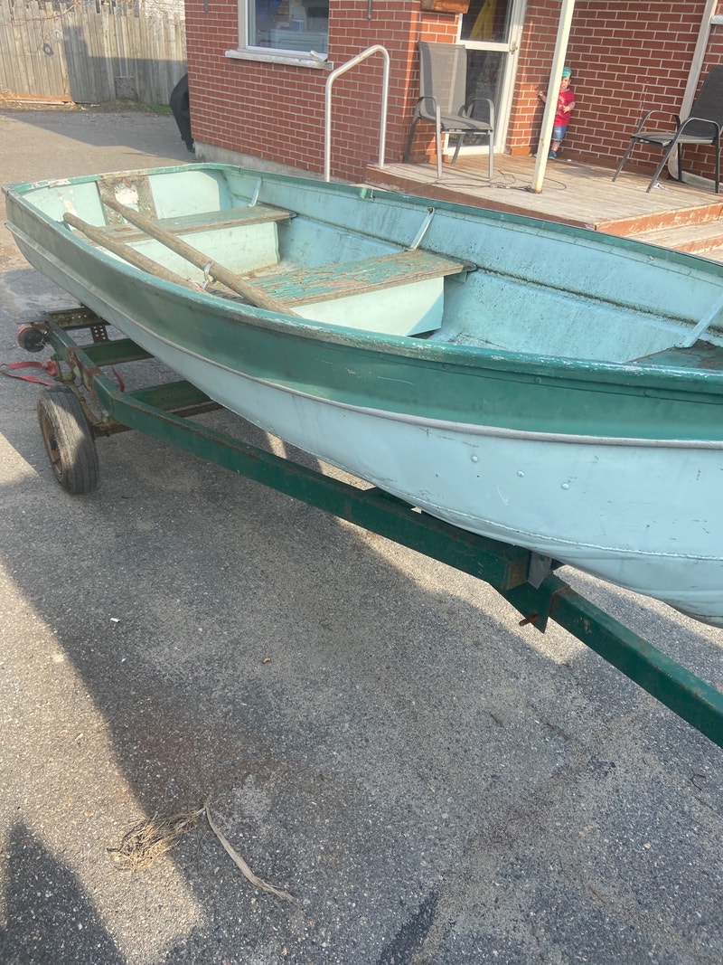 12’0 aluminum boat and tilt trailer Powerboats & Motorboats Sudbury Kijiji