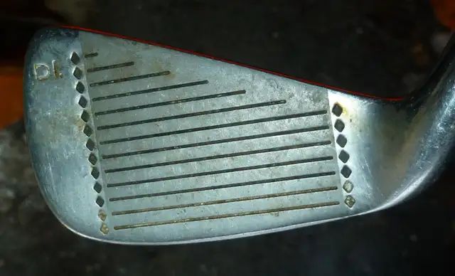 Right Handed Dunlop #1 DRIVING IRON Rare Club RH in Golf in Sudbury - Image 3
