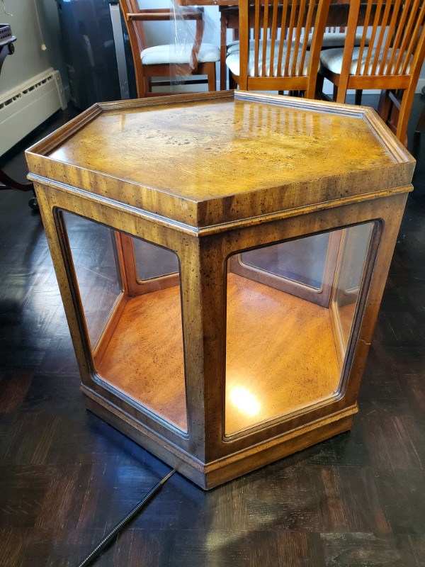 Vintage Hexagonal Display Case Hutches & Display Winnipeg