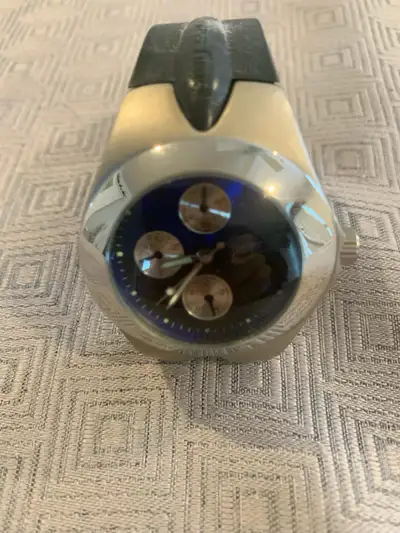 Vintage NIKE Watch No 2000 - Montre NIKE, View more