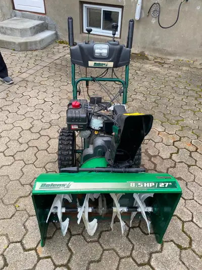 Souffleuse à neige Bolens, 8.5, forces, démarreur electrique, View more