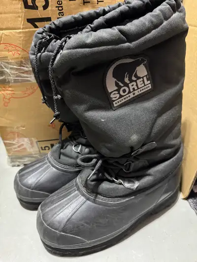 winter boots, View more