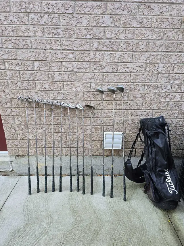 Complete golf set putter irons woods and driver in Golf in Mississauga / Peel Region - Image 2