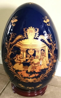 HUGE RARE Satsuma Porcelain Cobalt Gilt Decorative Ceramic Egg!