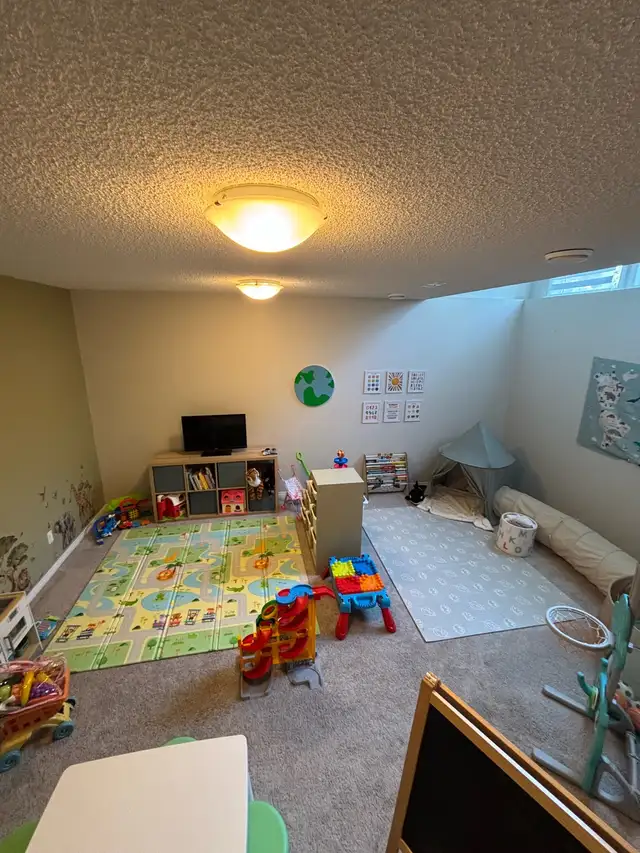 ALLARD- Wonderful World Dayhome 