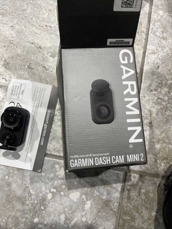 New Garmin Dash Cam Mini 2 010-02504-00 1080p Camera with Voice in Cameras & Camcorders in Ottawa - Image 3