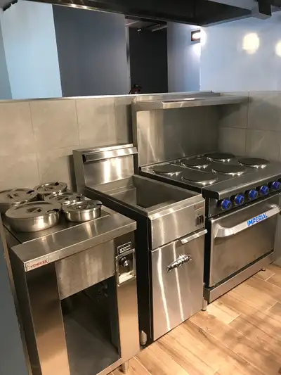 Electric deep fryer (imperial)208v, Steamer 5 holes Upfront freezer Dishwasher dsp4 (need fix) Pleas...