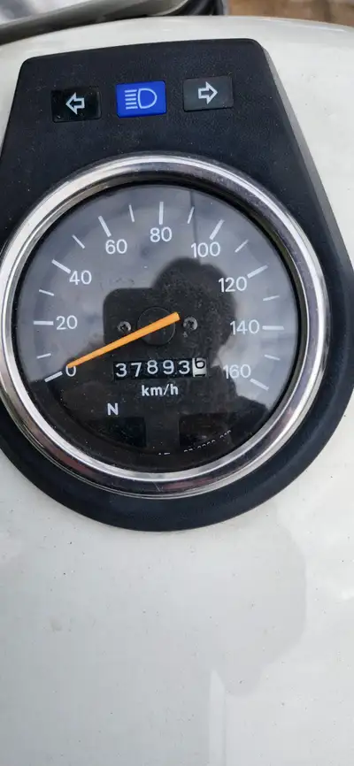 2009 suski Boulevard 650cc great bike veen stored indoors Thought id be able to ride after my accide...