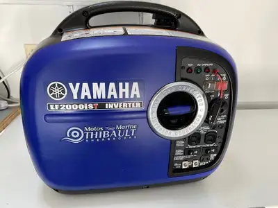 Model: EF2000iST Inverter Comme neuve Excellente condition Bruit: 51.5 dB Poids 44 livres