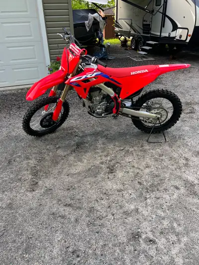 2024 Honda crf 250r pretty well brand new, has around 15 hours on it. Never raced mostly just rode o...