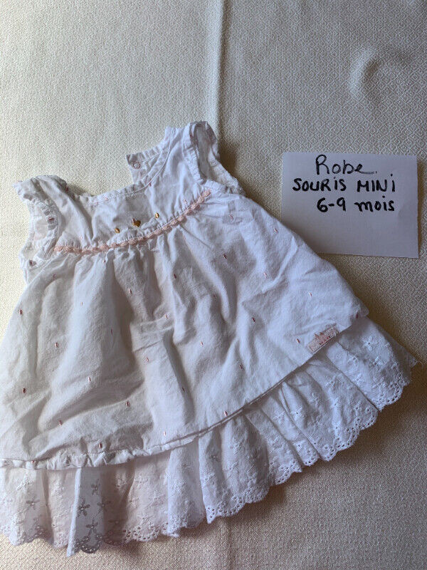 Bébé fille - 6 mois (Casquette, robes, cache-couche) dans Vêtements - 6 à 9 mois  à Longueuil/Rive Sud - Image 4