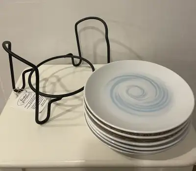 NEW Dishes Plate Set with Metal Carrying Rack- 6 Plates, View more