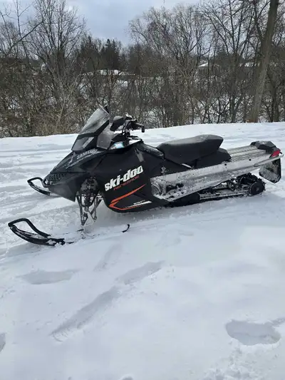 2009 Skidoo Renegade 600 HO etec. We just had a new engine installed buy Tri City cycle and had ever...