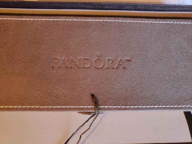 PANDORA JEWELRY BOXES/TRAVEL CASES in Jewellery & Watches in City of Toronto - Image 4