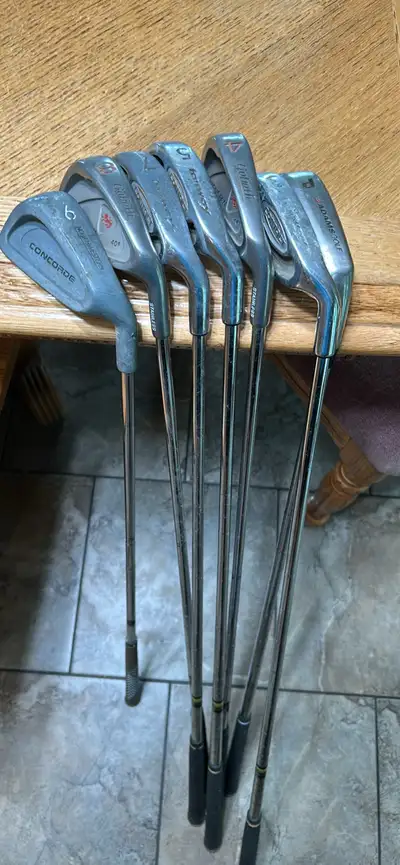 set of golf irons - right, View more