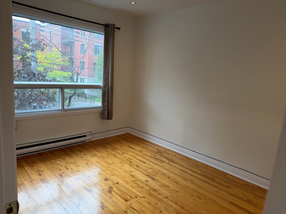 ONE FREE MONTH 2 Bedroom + Den in Verdun 5