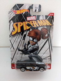 Hot Wheels marvel spiderman spider girl circle tracker - new