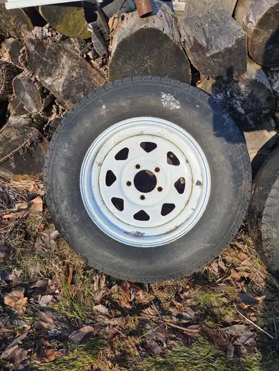 Set of 4 st205/75d15 trailer tires. 120 takes all 4.