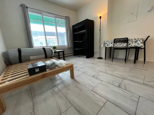 Studio tout inclus et meublé - 5 min metro St Michel