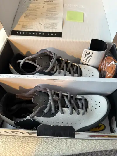 Northwave Rockster gravel MTB shoe (EU 39, US Men's 7, Womens 8, View more