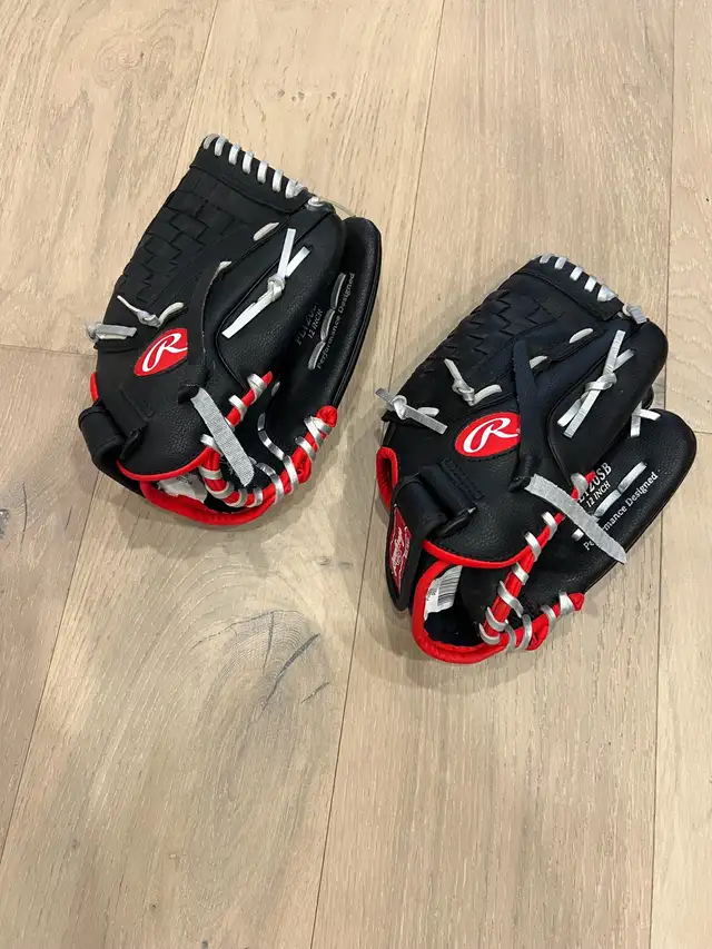 Hardly used youth baseball gloves- size 12inch in Baseball & Softball in Markham / York Region - Image 2