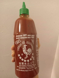 Srirach Hot Chili Sauce
