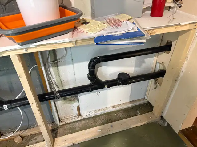 Experienced Plumber – Pumps, BWV & Repairs / Plo552489598835773448