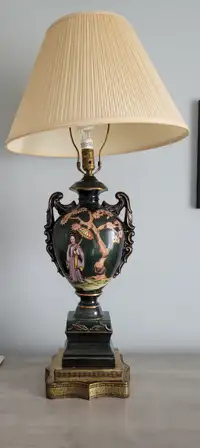 2 antique bedroom lamps