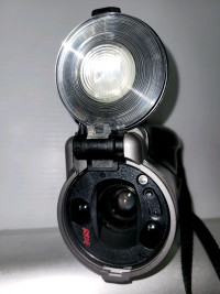 Canon Photura 35mm Film Camera Lens 35mm-105 F/2.8-6.6