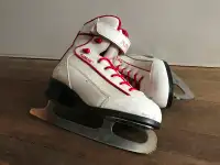 Figure skates / Patin à glace Taille 8