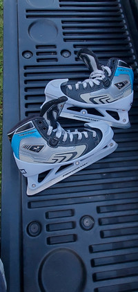 New CCM VECTOR Goalie Ice Hockey Skates  Skate  size 5.5 Shoe 7