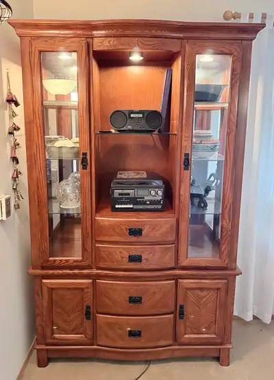 Beautiful Oak Veneer Hutch Cabinet Stereo Display Furniture, View more